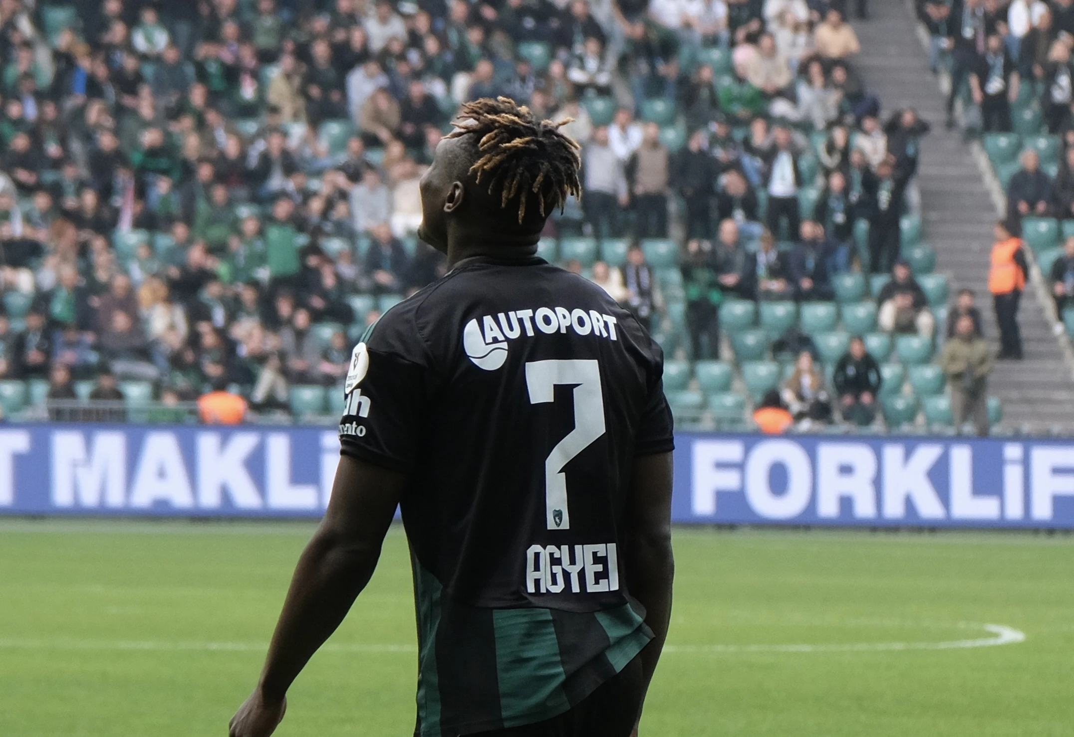 Agyei’ye bir kez daha millî davet