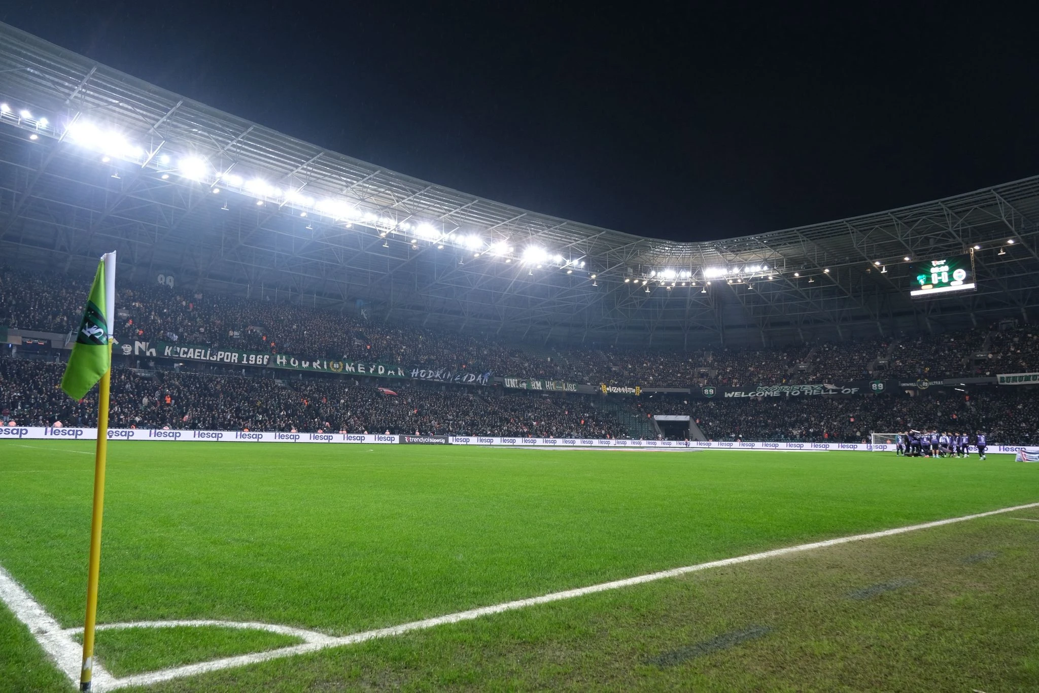 Kocaelispor-Karagümrük maçını kaç taraftar izledi?