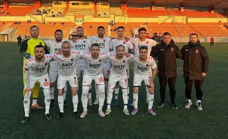 Darıca Türkeli ihtiyacı olan 3 puanı 3 golle aldı