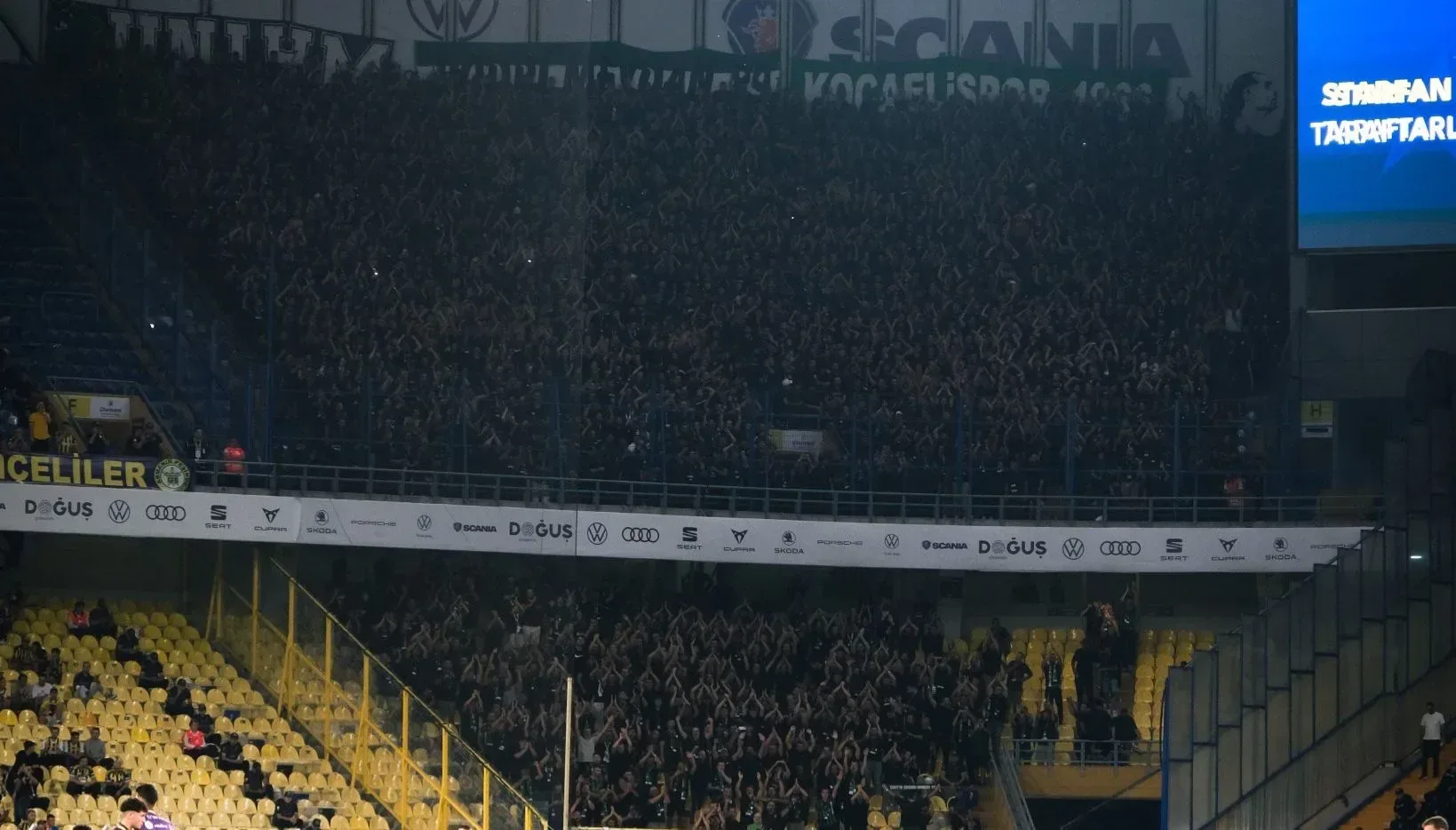 Başakşehir deplasman biletleri 4 dakikada tükendi