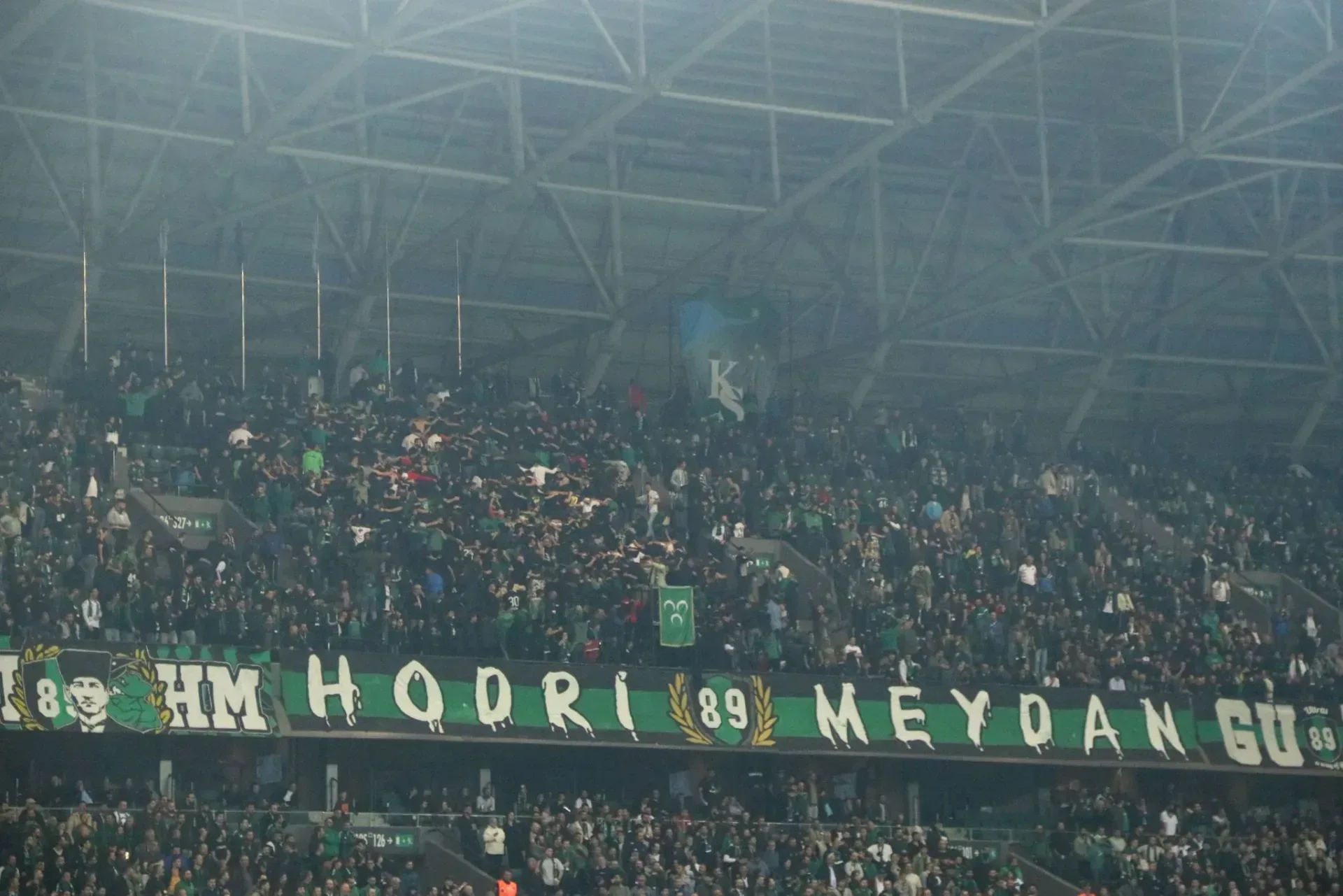 Kocaelispor taraftarından Uras Ege’ye destek