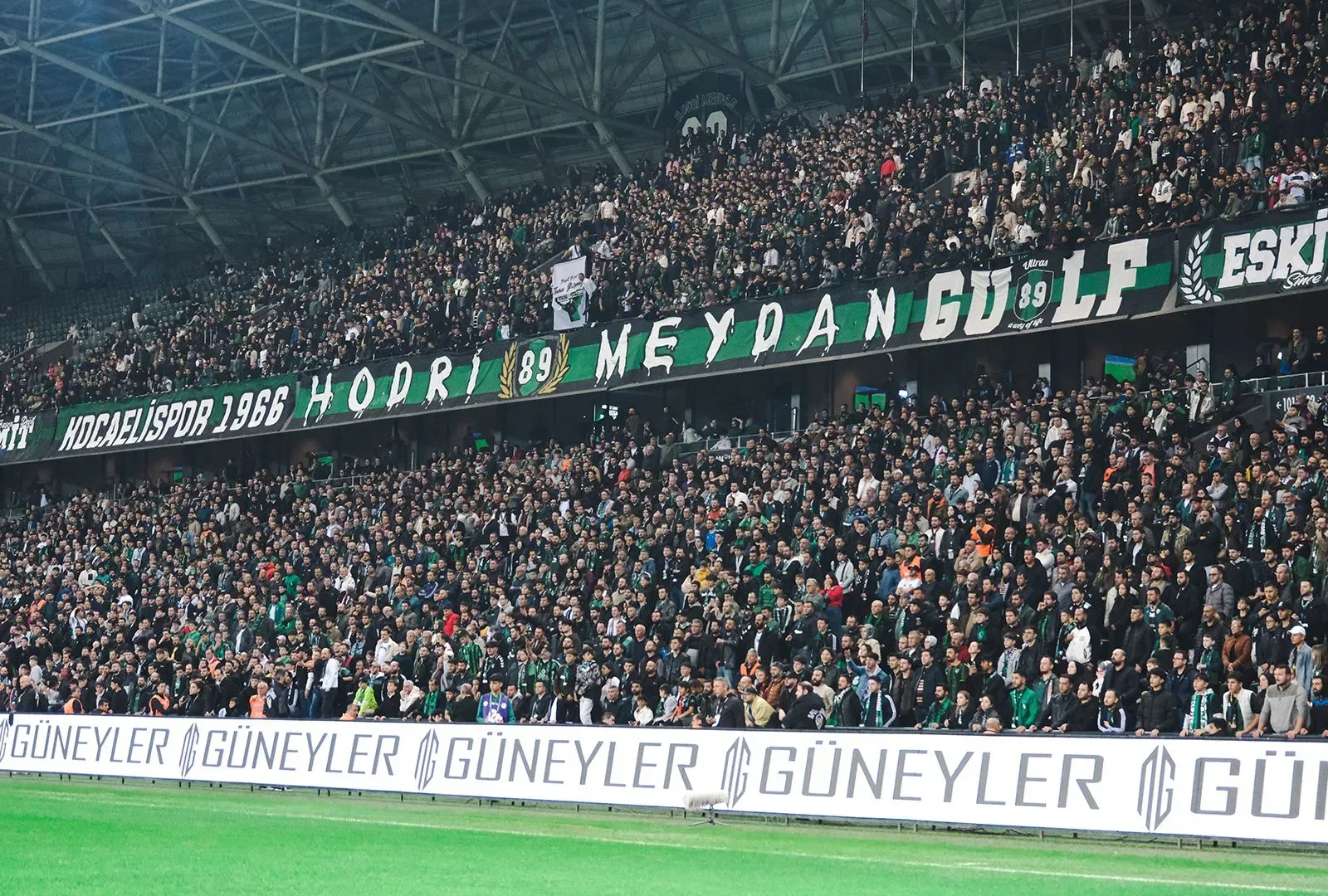 Kocaelispor’un serisi sürüyor