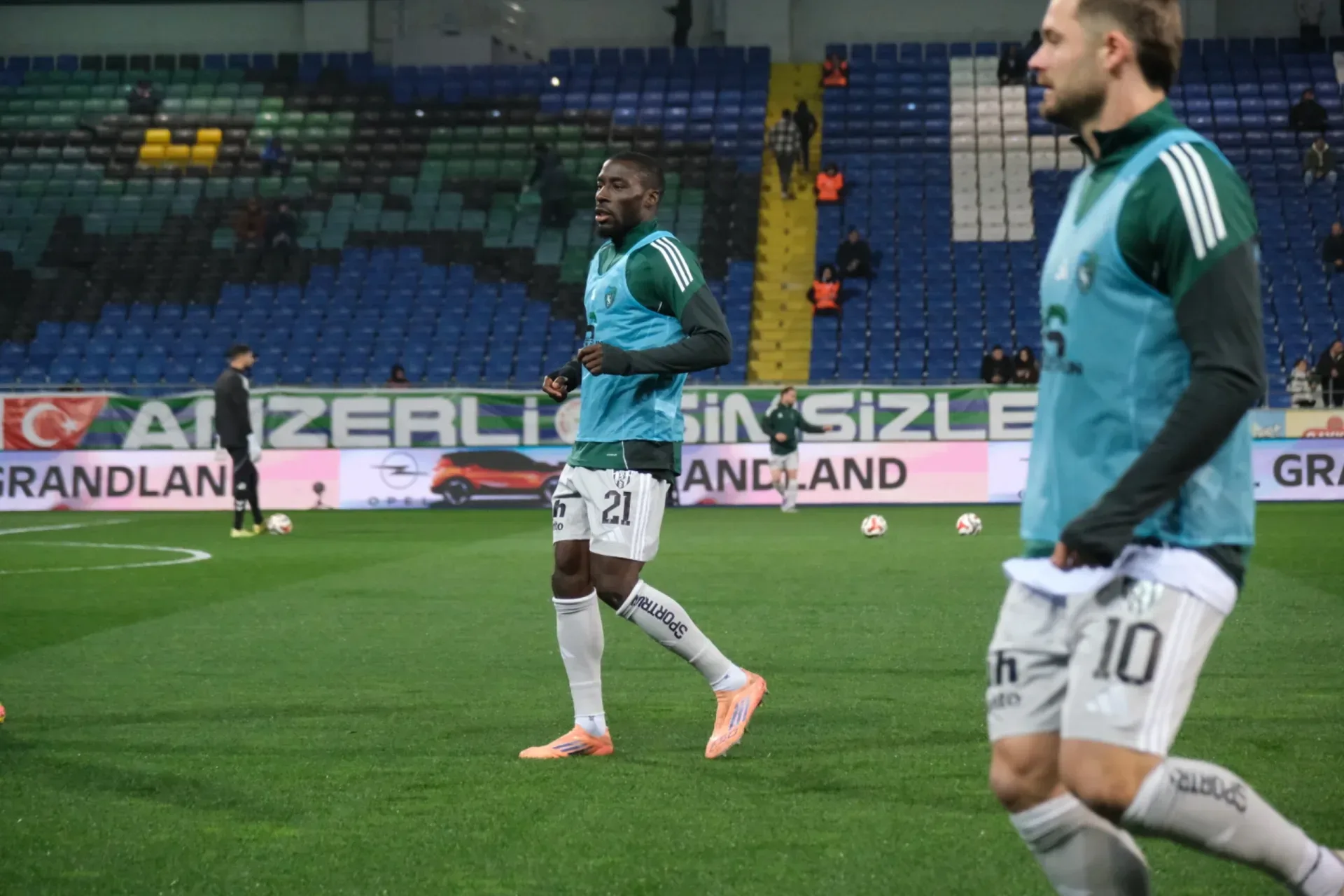 Rize’de gördü, Beşiktaş’ta yok