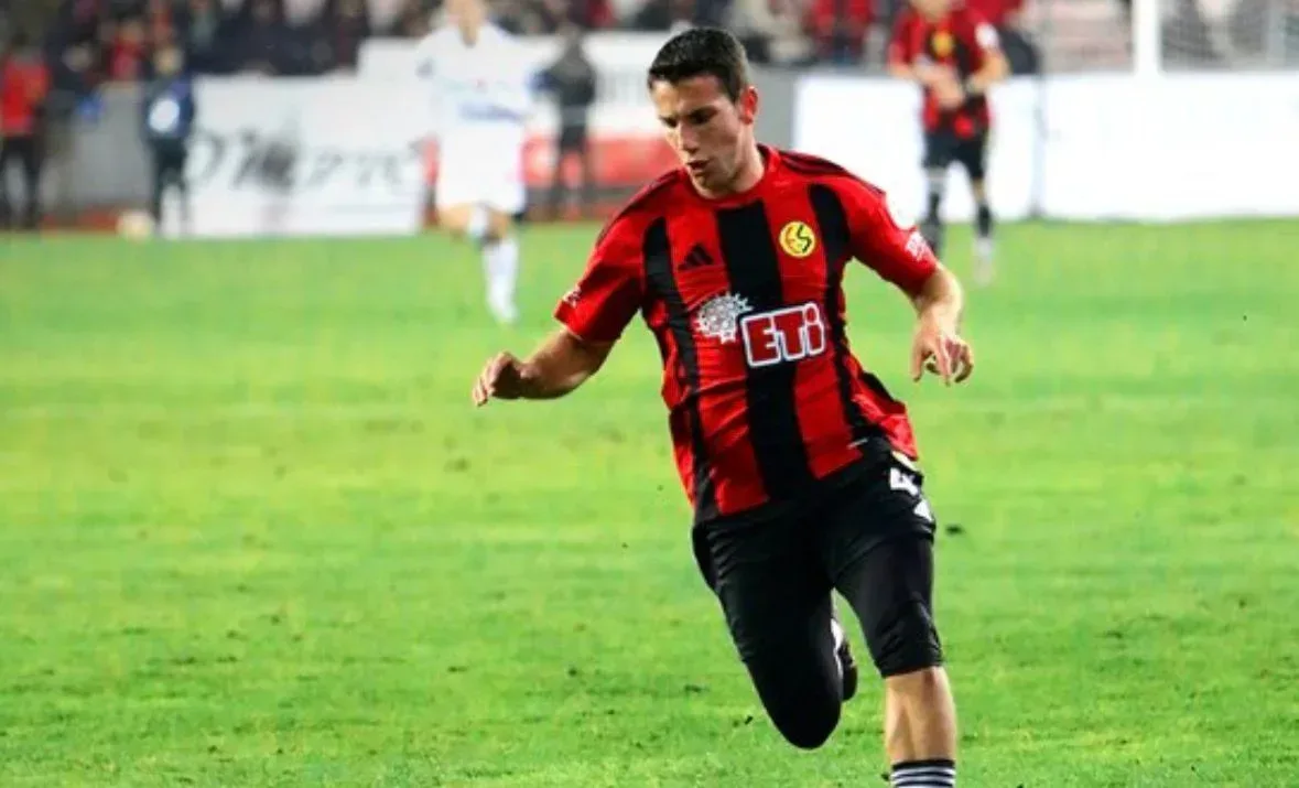 Kocaelisporlu futbolcu yeni adresinde ilk adımını attı