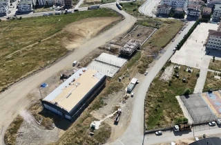 Darıca’daki spor kompleksinde çalışmalar sürüyor