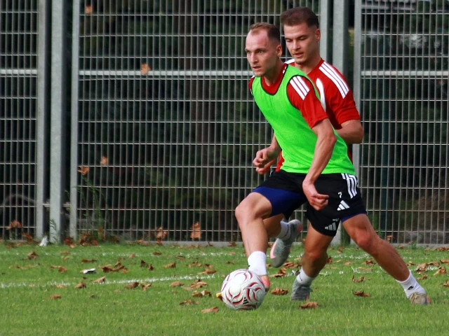 Gölcükspor Kavaklı’da yeniden sahaya indi