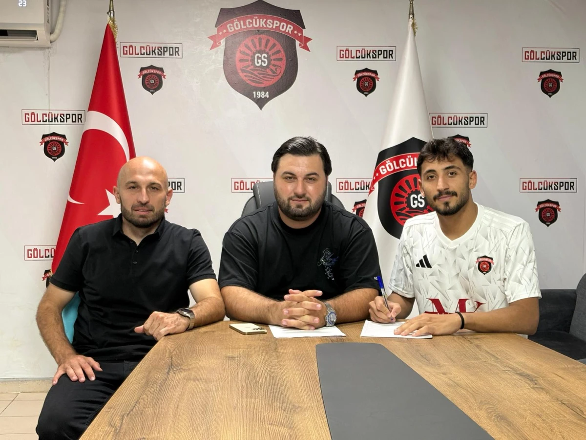 Gölcükspor’dan hücum hattına Azat Çakar takviyesi