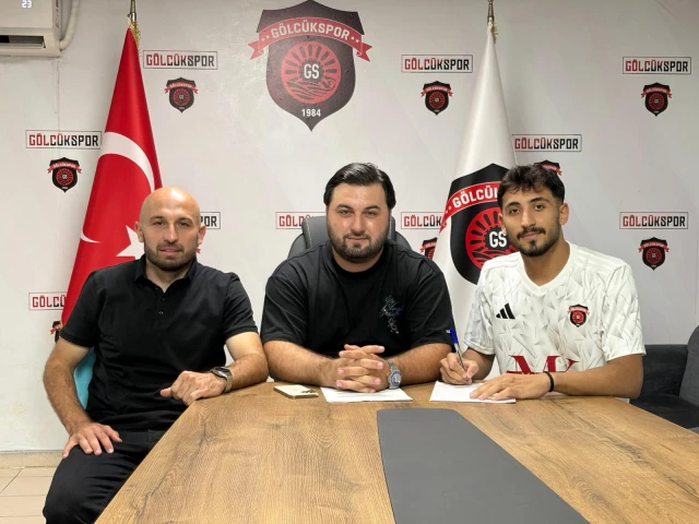 Gölcükspor’dan hücum hattına Azat Çakar takviyesi
