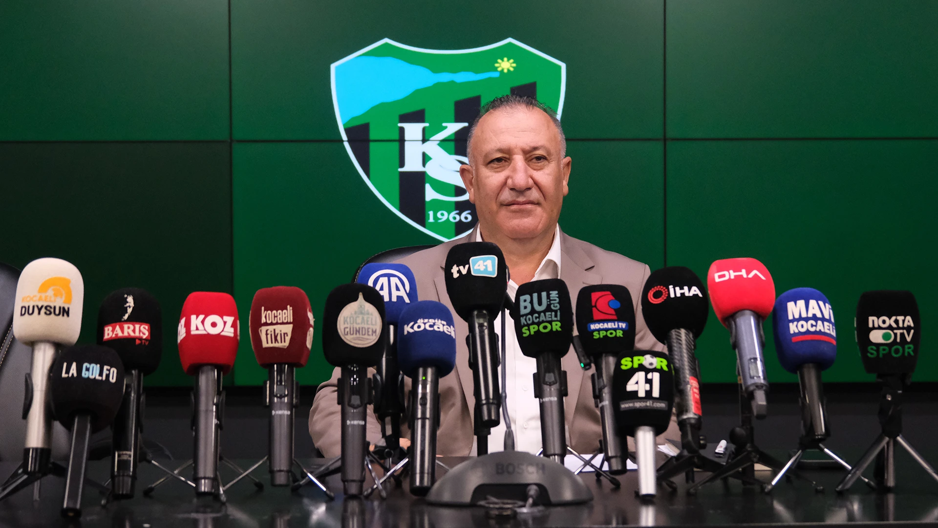 Haşmet Uçar’dan Kocaelispor gündemine ilişkin önemli açıklamalar