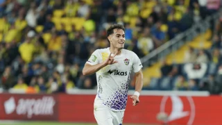 Kocaelispor, Eyüpspor'dan Metehan Altunbaş ile temasta