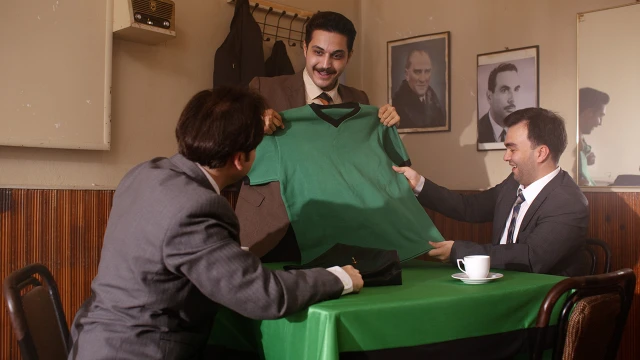 Kocaelispor'un 2026-27 yeni formaları: Kocaelispor yeni sezon formalarını film tadında kliple tanıttı