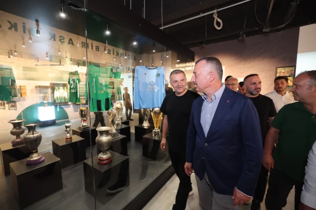 Kocaelispor’un hafızası bu müzede yaşayacak; Büyükakın: Gelecek nesiller için bir miras