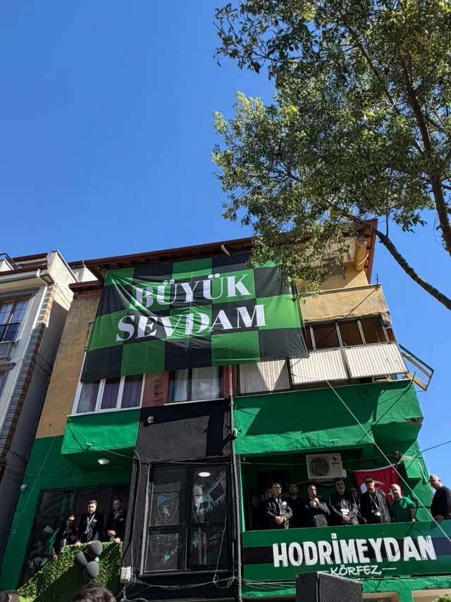 Körfez Hodri Meydan Taraftarlar Derneği çoşkulu açılış