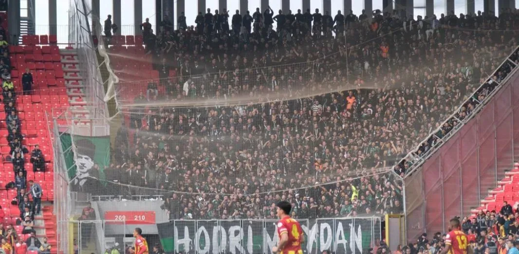 Göztepe-Kocaelispor karşılaşması faturası! Hem para hem blok cezası.