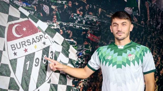 Sefa Narin Bursaspor'dan ayrıldı, yeni adresi belli oldu