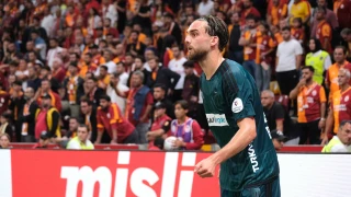 Selçuk İnan onu Milli Takımda görmek istiyor!