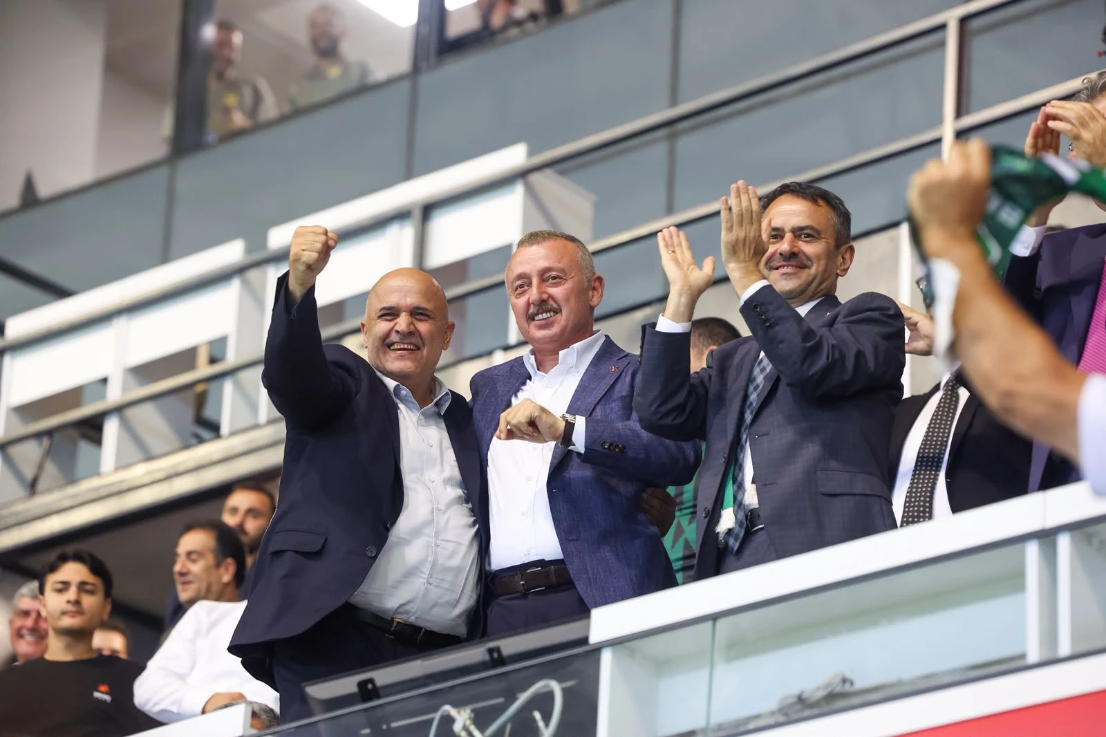 Tahir Büyükakın’dan Kocaelispor paylaşımı: “Her geçen hafta daha iyi olacağız”