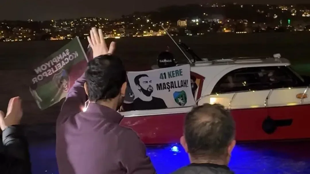 Kocaelispor taraftarlarından Selçuk İnan’a sürpriz